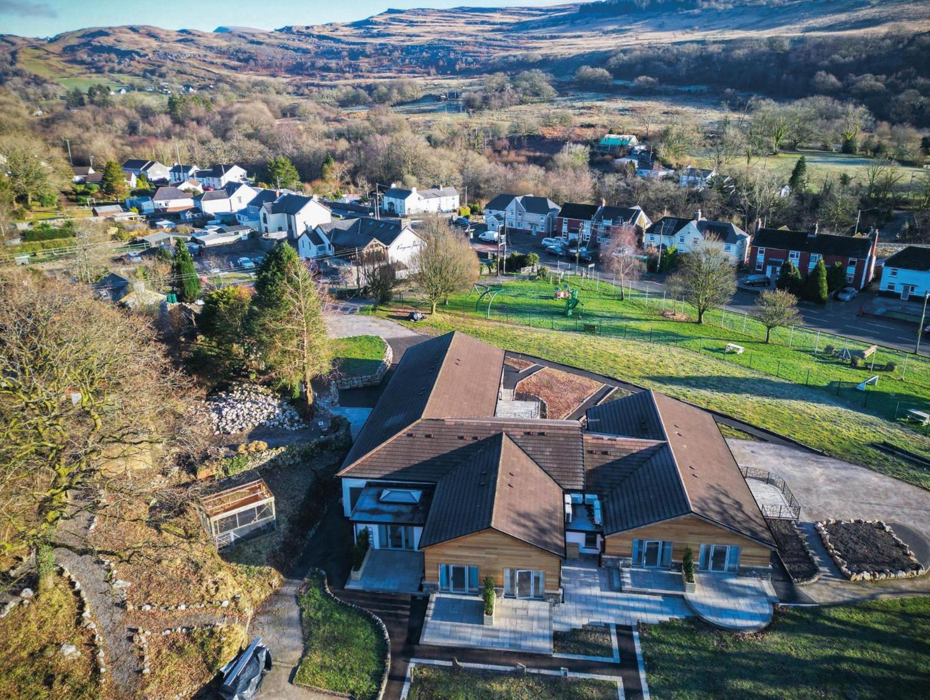 Suite 6 - Sleeping Giant Hotel - Pen Y Cae Inn Brecon Buitenkant foto