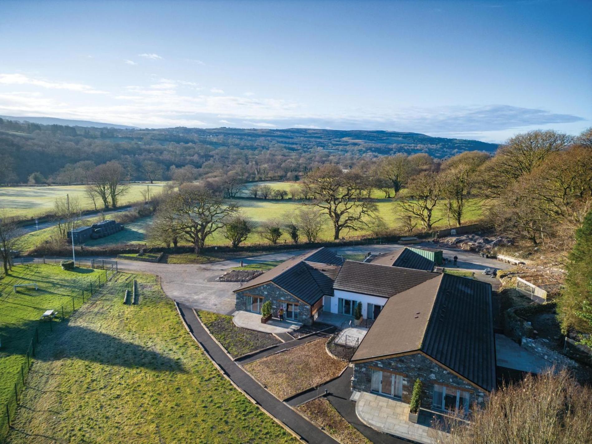 Suite 6 - Sleeping Giant Hotel - Pen Y Cae Inn Brecon Buitenkant foto
